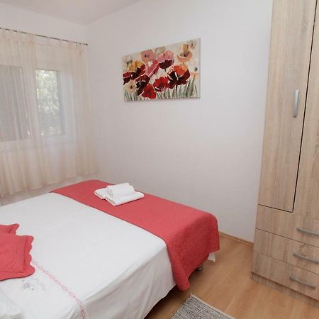 Apartman Tone 트로기르 외부 사진